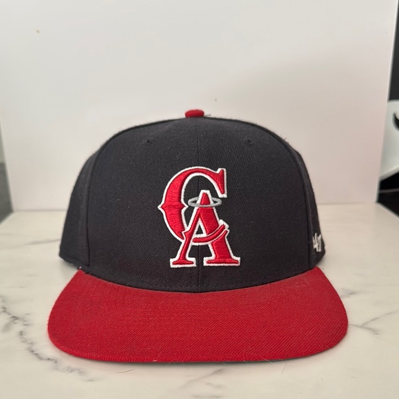 47 Other - 47 Brand Black Fitted Cap Classic Angels Cap